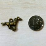 Подвеска металлическая "Лошадь" цвет бронза