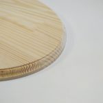 Фаска овальной заготовки для часов из сосны