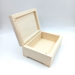 Шкатулка из липы 22*15,5*9 см